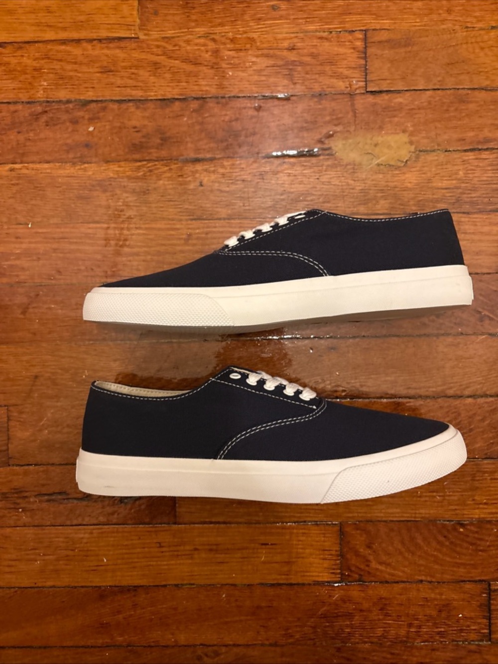 Men’s Sperry Top Spider Navy Canvas Low-Top Sneakers with White Sole size 9.5